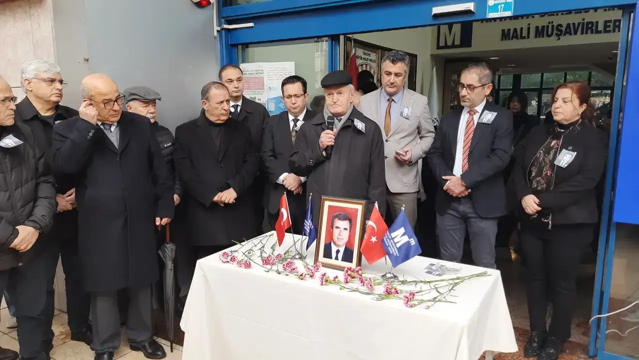 ASMO Kurucu Başkanı Cemal Gültekin Son Yolculuğuna Uğurlandı 7